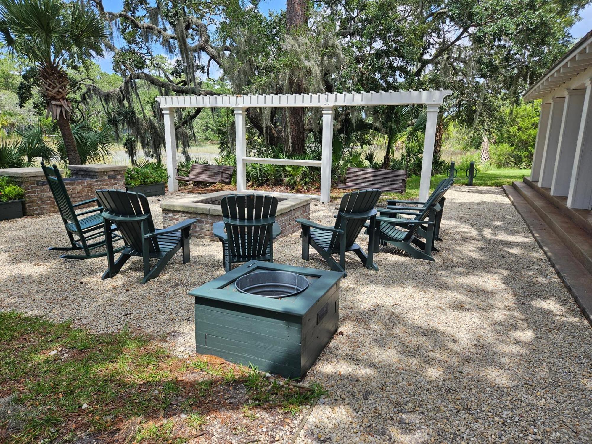 Low Country Cottage In Beautiful Habersham Beaufort Esterno foto