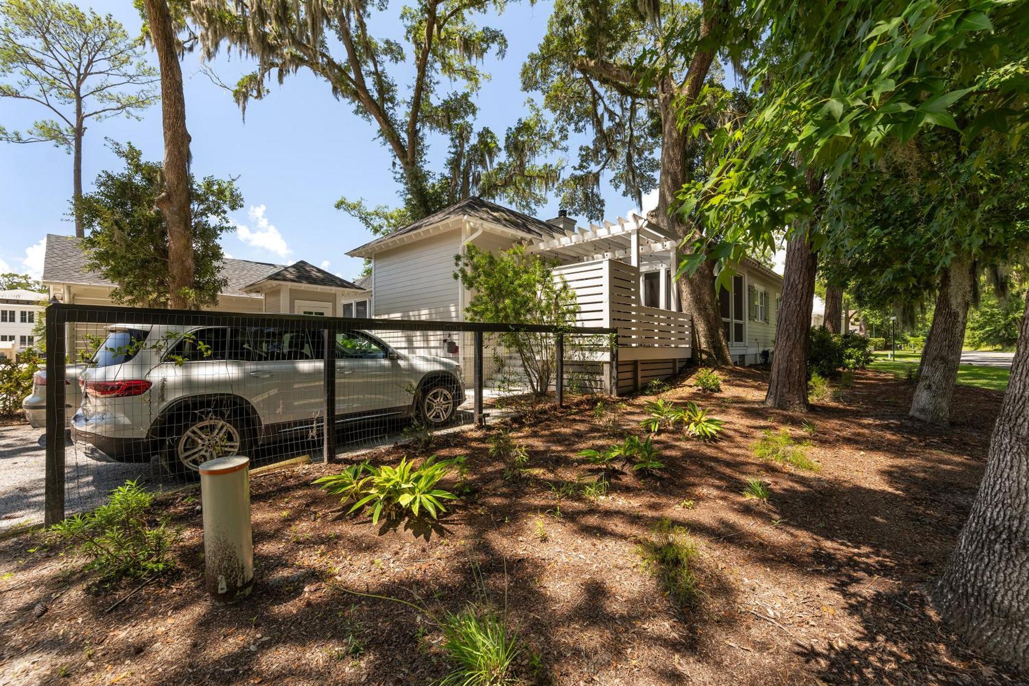 Low Country Cottage In Beautiful Habersham Beaufort Esterno foto